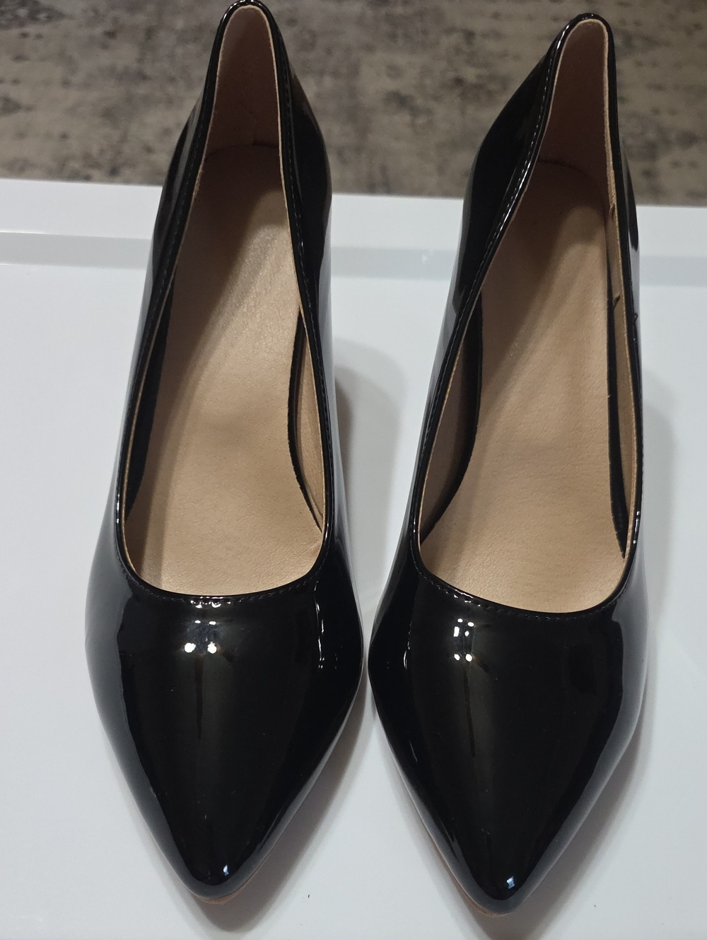Women’s Black Patent Pointed-Toe Heels